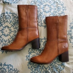 frye nora mid pull on
